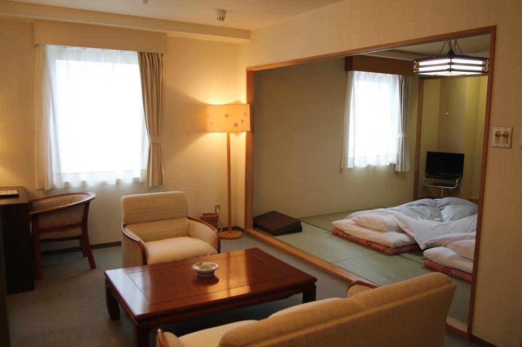 Shizunai Eclipse Hotel Sinhidaka Kültér fotó